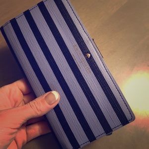 💜🖤KATE SPADE WALLET🖤💜